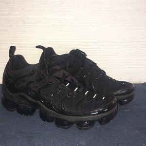 Air Vapormax Plus size 8.5 men’s all black
